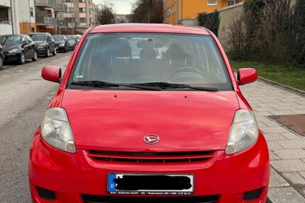 Daihatsu Sirion 129.000 km 1.399 &euro; München 80809