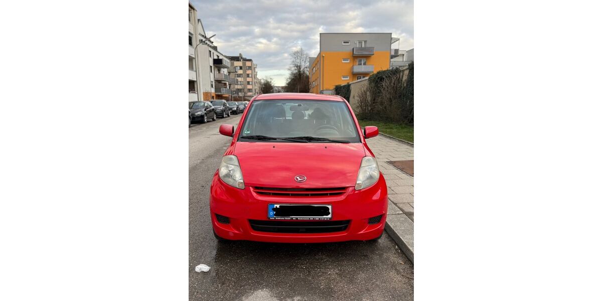 Daihatsu Sirion 129.000 km 1.399 &euro; München 80809