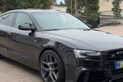 Audi A5 194.700 km 12.100 &euro; Struckum 25821