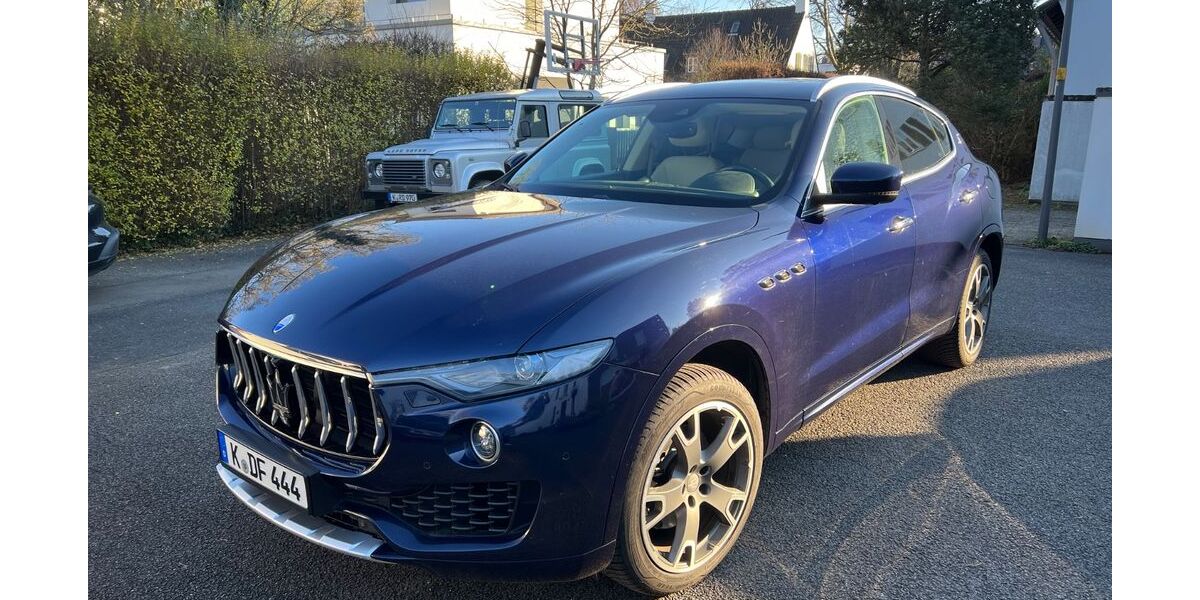 Maserati Levante 155.000 km 28.600 &euro; Köln 50935
