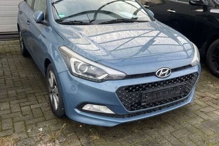 Hyundai i20 127.758 km 8.430 &euro; Hörstel 48477