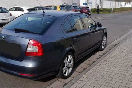 Skoda Octavia 139.000 km 4.599 &euro; Hochheim am Main 65239