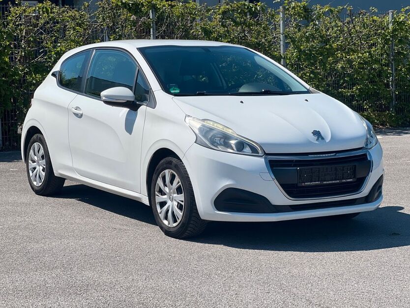 Peugeot 208 236.000 km 3.400 € Wuppertal 42389