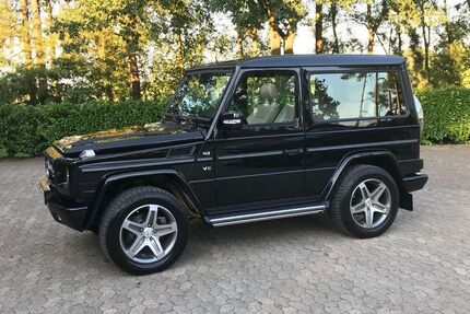 Mercedes G 400