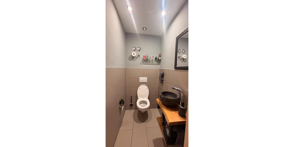 Doppelhaushälfte Bad Neustadt an der Saale - 5 Zimmer, 147 m&sup2;, 1.995&euro; | Angebot:26252325