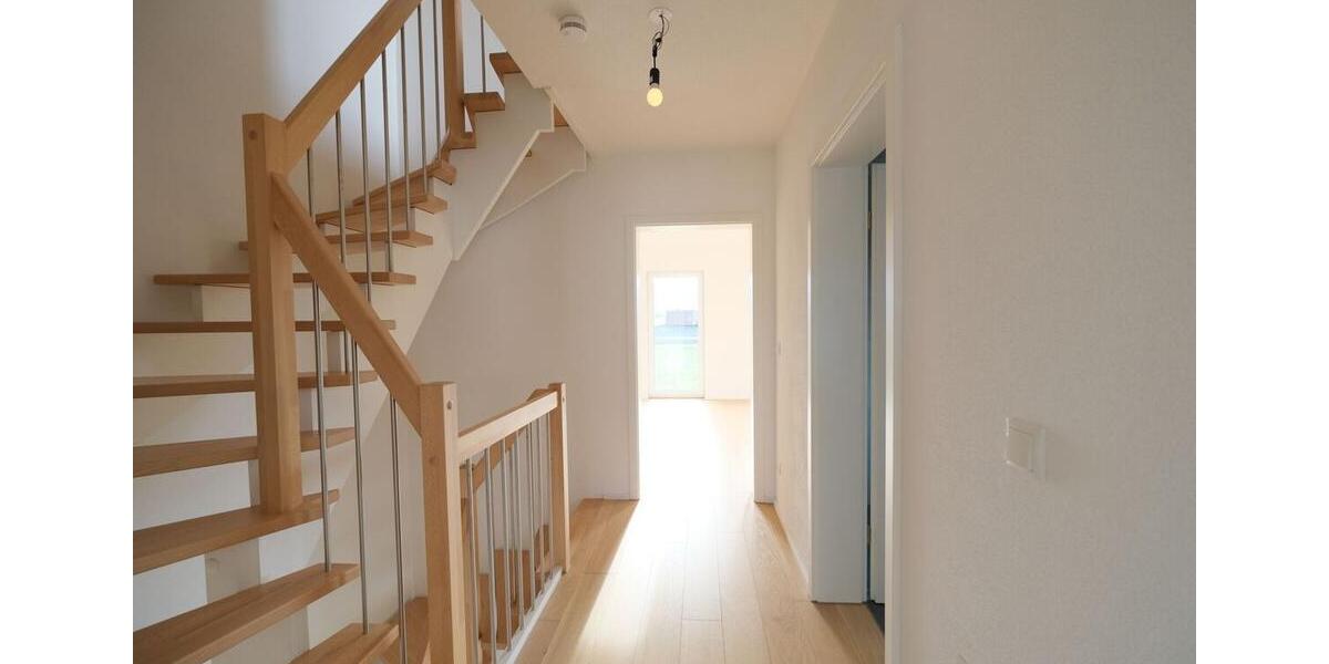 Diesen Ausblick schon beim Aufwachen genießen Großzügige Doppelhaushälfte in Aidling 4 zimmer