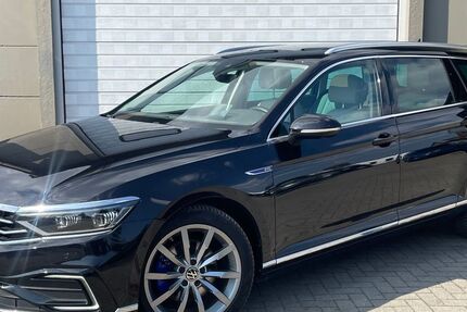 VW Passat Variant 64.576 km 26.950 &euro; Strausberg 15344