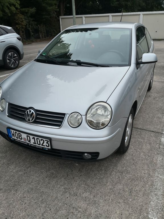 VW Polo 194.000 km 2.200 € Wolfsburg 38448