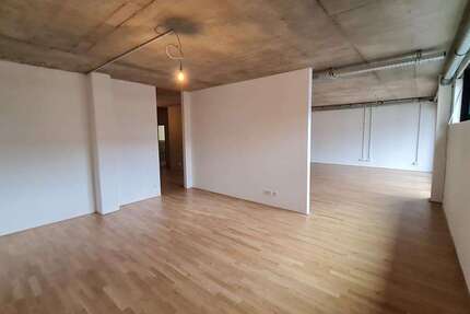 Wohnung zum Mieten in Bremen 2.049 € 156.1 m² 3 zimmer