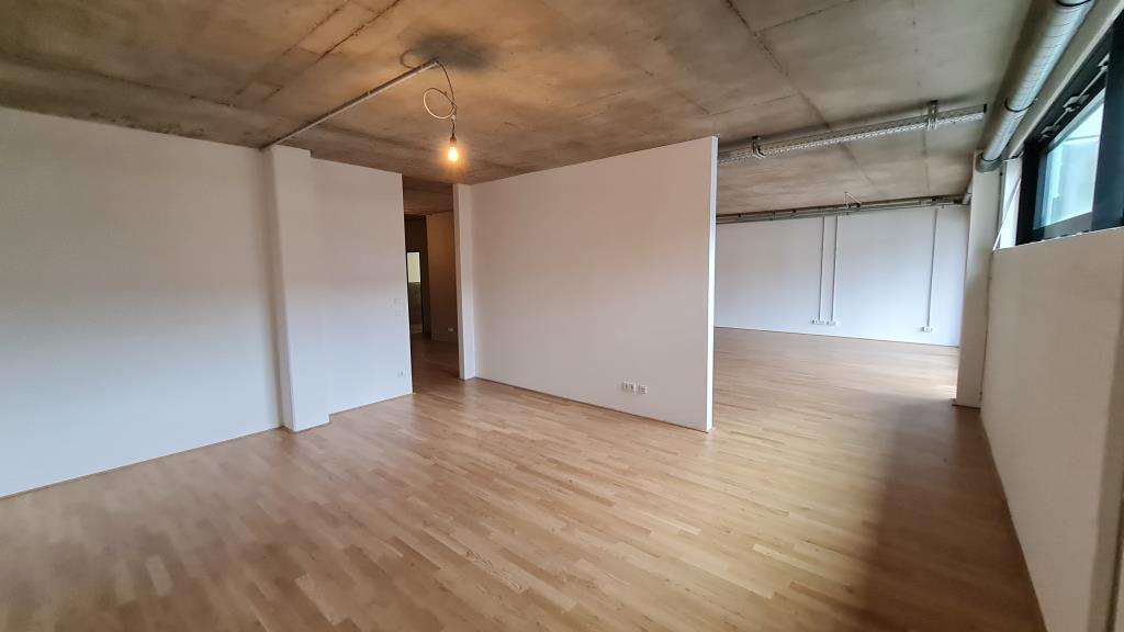 Wohnung zum Mieten in Bremen 2.049 € 156.1 m² 3 zimmer