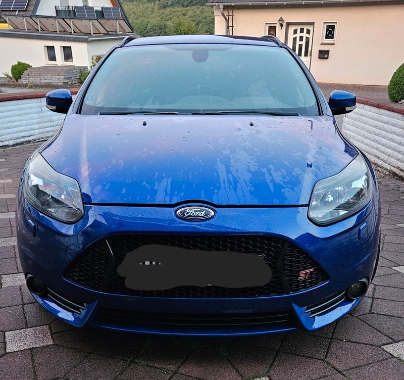 Ford Focus 189.400 km 9.190 € Sundern 59846