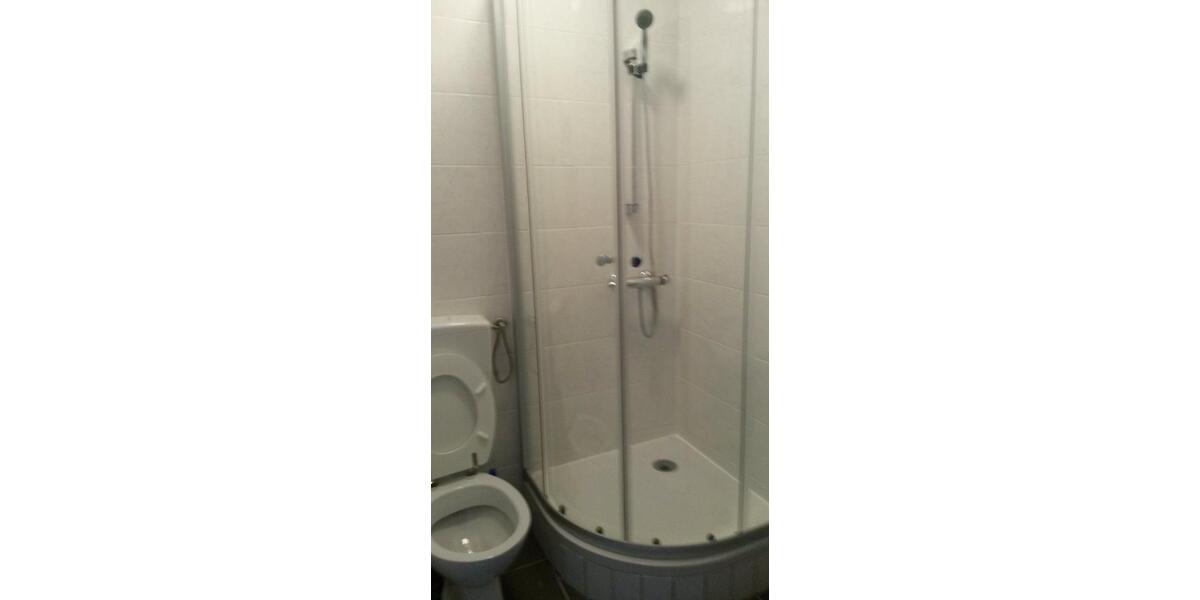 Etagenwohnung Neutraubling - 1 Zimmer, 20 m&sup2;, 490&euro; | Angebot:26447515