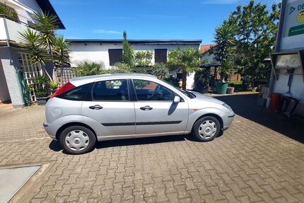 Ford Focus 145.000 km 2.700 &euro; Otzberg 64853