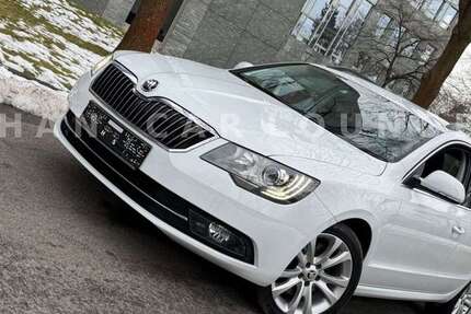 Skoda Superb 150.000 km 11.900 &euro; Nürnberg 90431