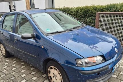 Fiat Punto 92.500 km 1.390 &euro; Karlsbad 76307