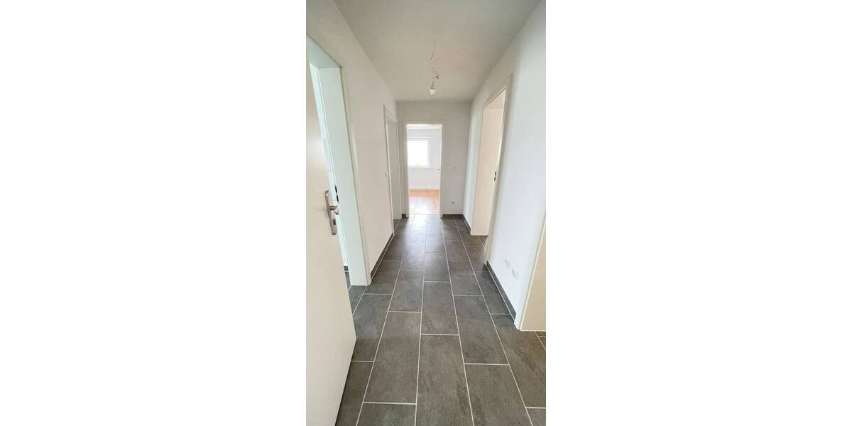 Etagenwohnung Eppelheim - 2 Zimmer, 63 m&sup2;, 750&euro; | Angebot:25245443