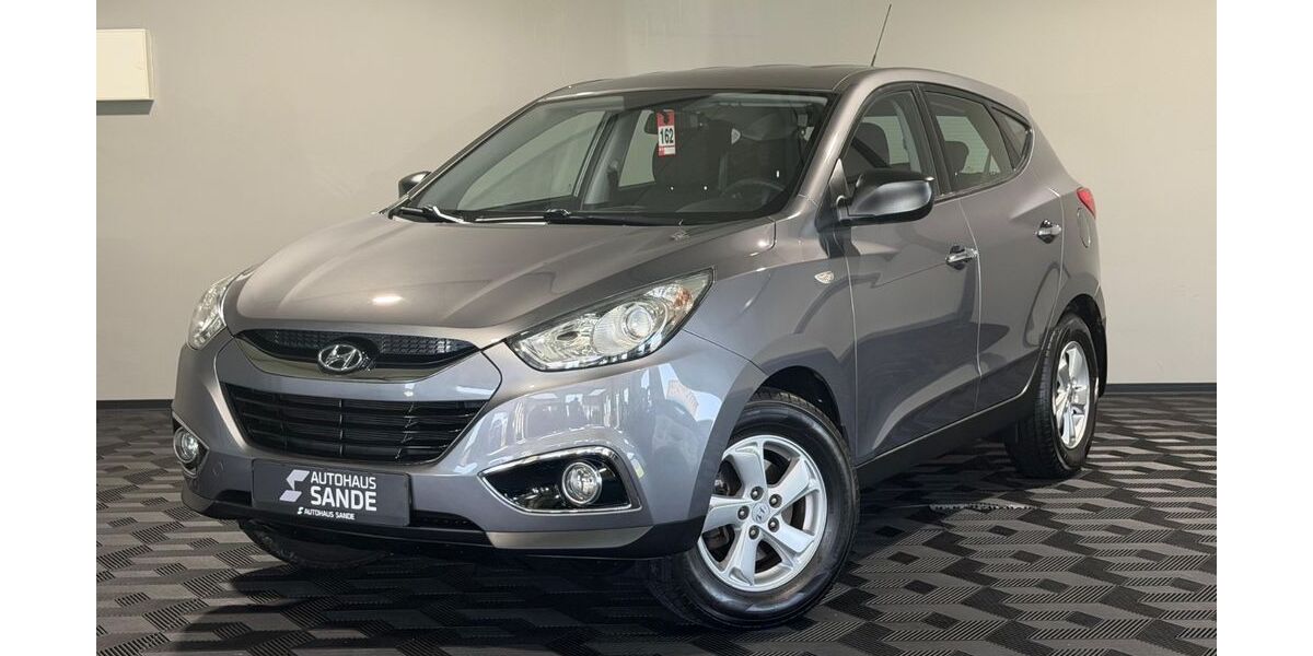 Hyundai ix35 96.000 km 8.499 &euro; Sande 26452
