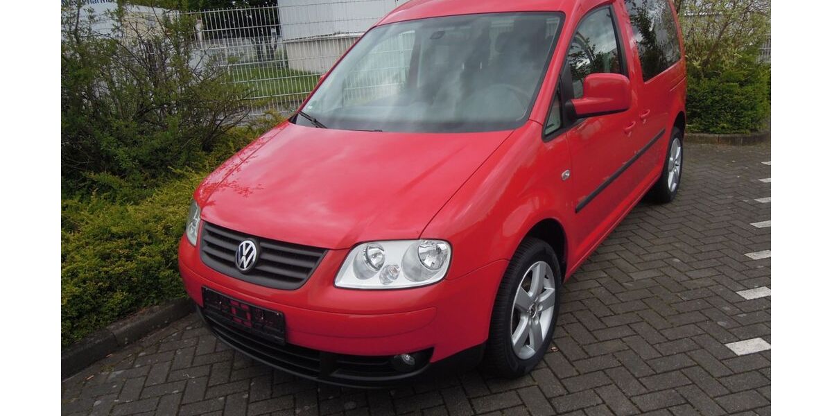 VW Caddy 273.500 km 4.495 &euro; Löhne 32584