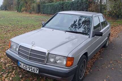Mercedes-Benz 190 230.000 km 4.400 € Burgdorf 31303