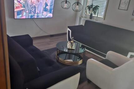 Haus Jockgrim - 6 Zimmer, 200 m&sup2;, 1.500&euro; | Angebot:25957931