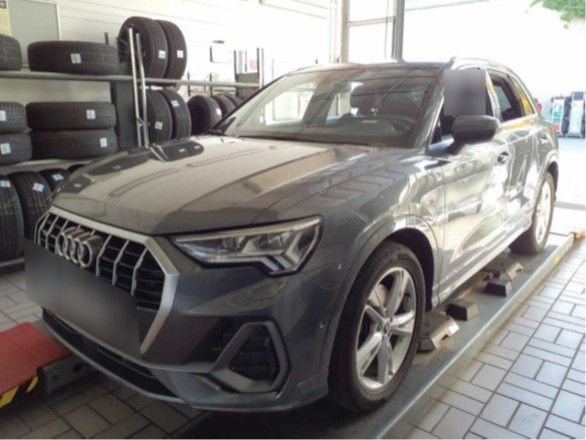 Audi Q3 51.448 km 38.880 € München 80686