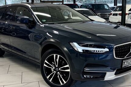 Volvo V90 Cross Country 169.980 km 23.990 &euro; Geesthacht bei Hamburg 21502