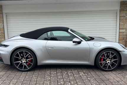 Porsche 992 9.500 km 154.992 &euro; Wetzlar 35578