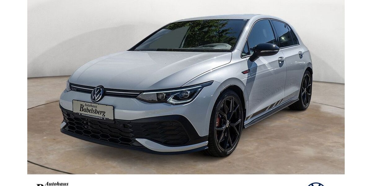 VW Golf 32.935 km 28.690 &euro; Potsdam 14482