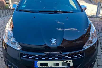 Peugeot 208 57.300 km 11.450 &euro; Zedlitz,OT Sirbis 07557