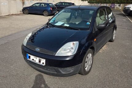 Ford Fiesta 110.000 km 2.390 &euro; Wuppertal 42277