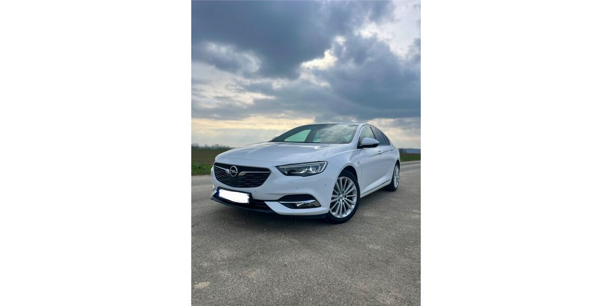 Opel Insignia 83.100 km 12.200 &euro; Zwickau 08066