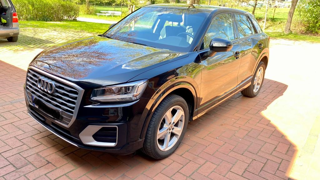 Audi Q2 89.600 km 15.900 &euro; Armstorf 21769