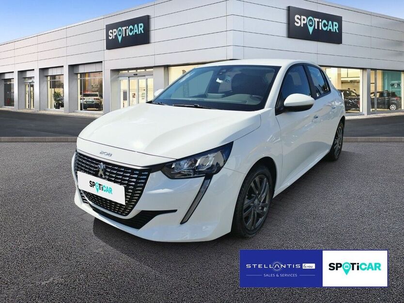 Peugeot 208 22.040 km 11.990 € Berlin 12681