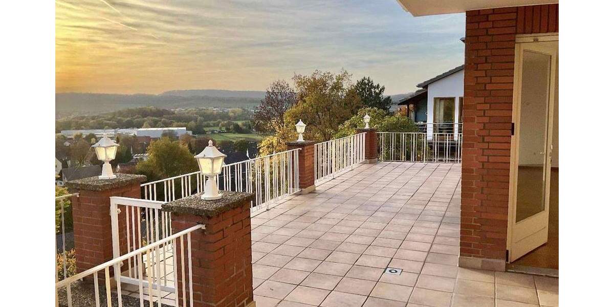 Etagenwohnung Alfeld - 3 Zimmer, 122 m&sup2;, 775&euro; | Angebot:25598911