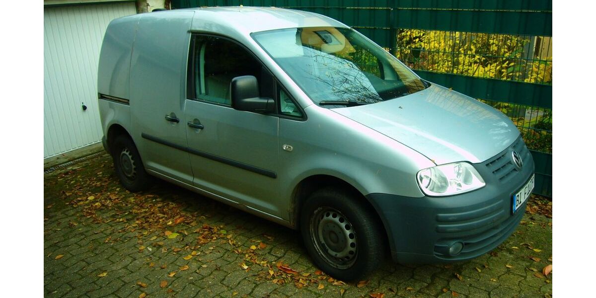 VW Caddy 179.716 km 4.980 &euro; Bielefeld 33602