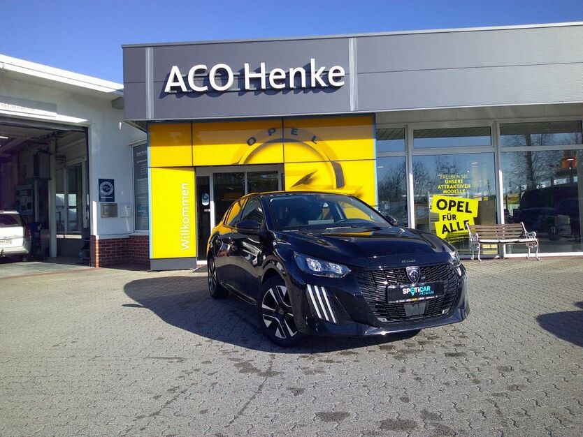 Peugeot 208 13.245 km 16.999 € Niesky 02906