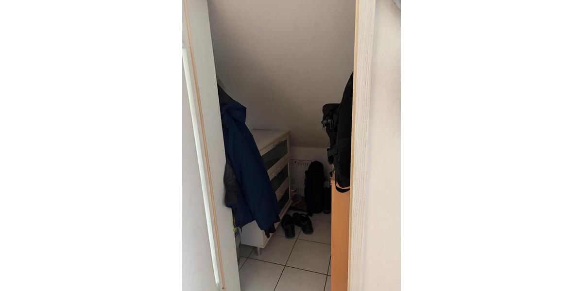 Dachgeschosswohnung 3 zimmer