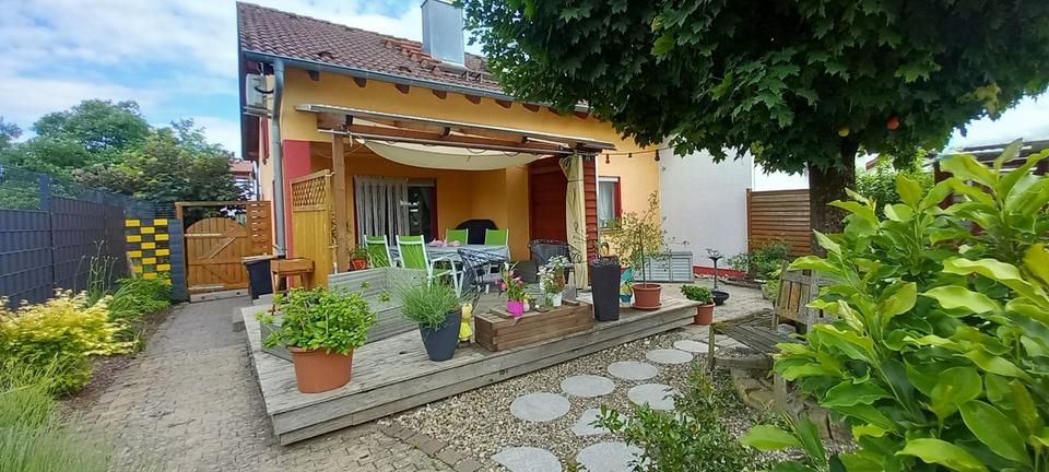 Doppelhaushälfte Brackenheim - 3 Zimmer, 115 m&sup2;, 510.000&euro; | Angebot:26878670