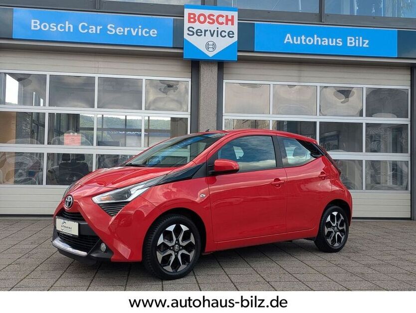 Aygo (X)