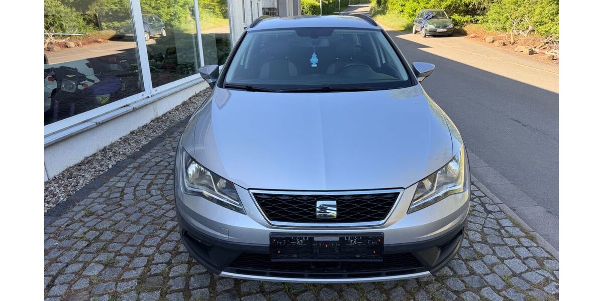 Seat Leon 142.900 km 11.900 &euro; Hohenölsen 07570