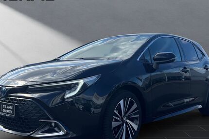 Toyota Corolla 24.037 km 24.949 &euro; Wesel 46485