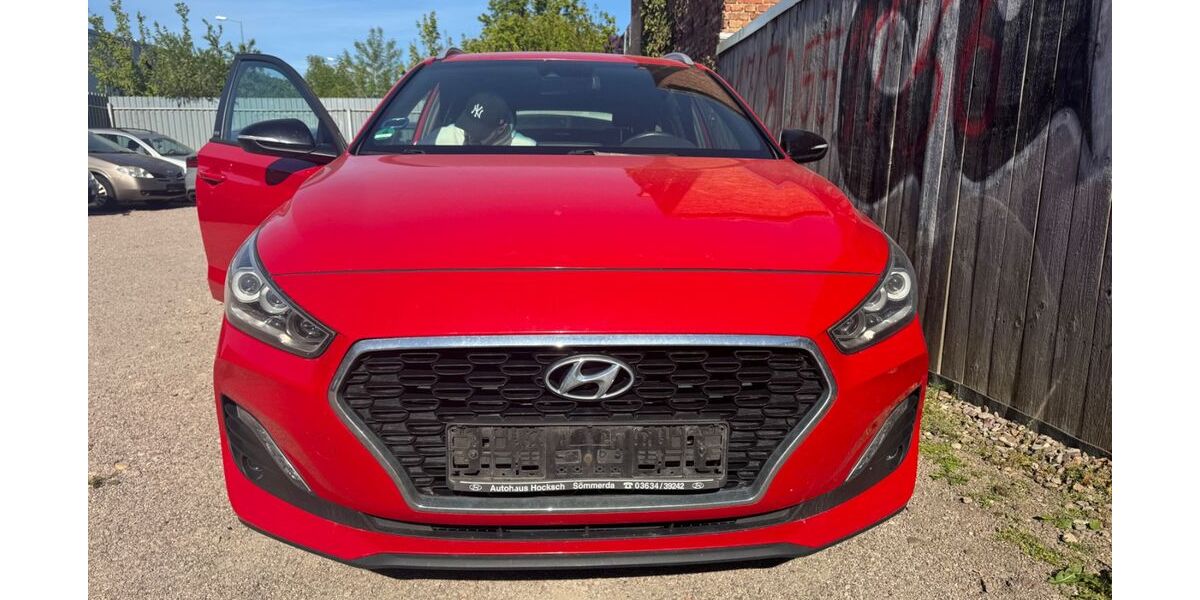 Hyundai i30 322.910 km 6.300 &euro; Erfurt 99089