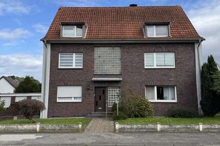 Haus zum Kaufen in Rheinberg 499.999 € 277 m² 12 zimmer