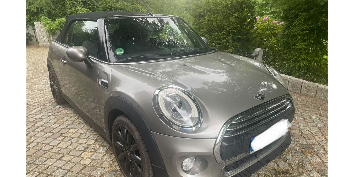 Mini One Cabrio 106.000 km 8.950 &euro; Rosengarten 21224