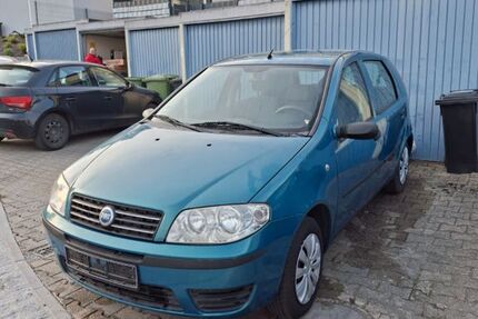 Fiat Punto 142.500 km 850 &euro; Oberderdingen 75038