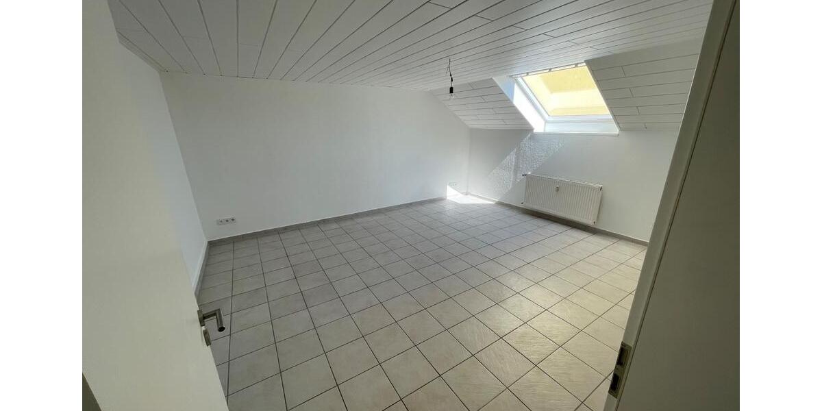 Etagenwohnung Hockenheim - 3 Zimmer, 77 m&sup2;, 239.000&euro; | Angebot:26367765