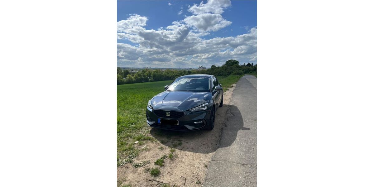 Seat Leon 97.900 km 17.700 &euro; Mainz 55122