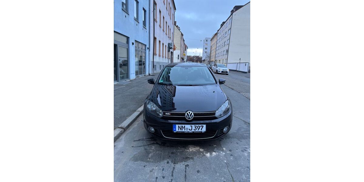 VW Golf 134.000 km 5.900 &euro; Nürnberg 90461