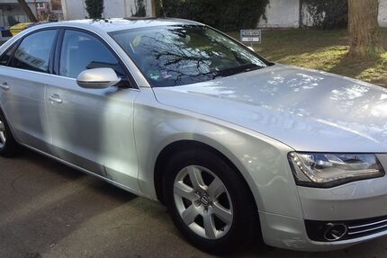 Audi A8 200.000 km 12.900 &euro; Berlin 12249