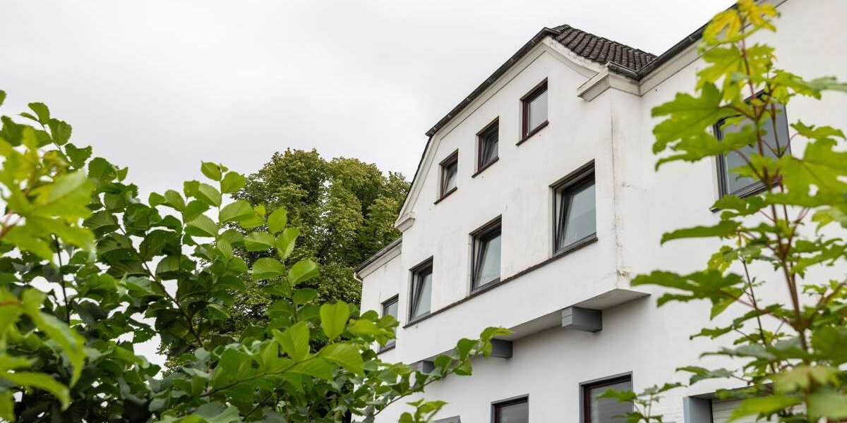 Wohnung zum Kaufen in Ganderkesee 175.000 € 145 m² 6 zimmer